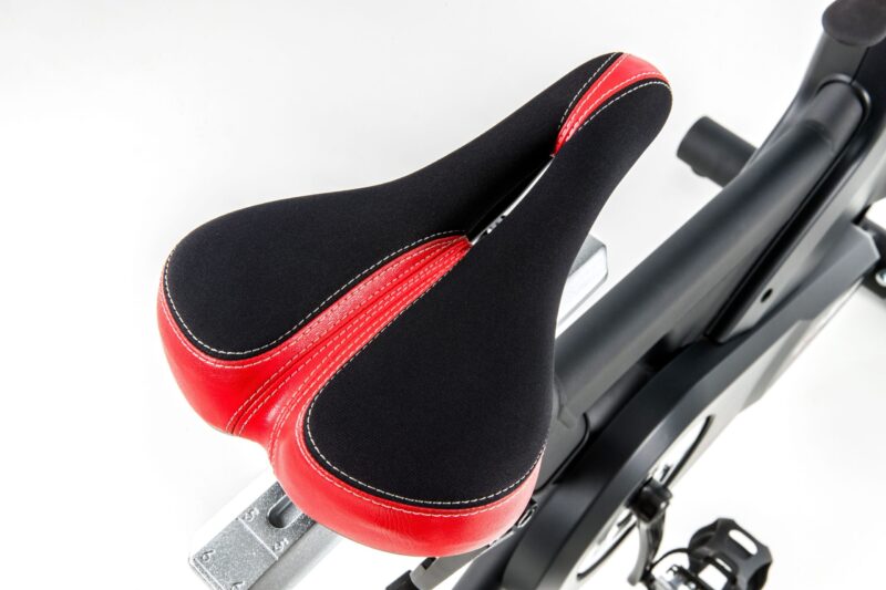 Sole Fitness SB900 - Vélo Pro Biking connecté – Image 5
